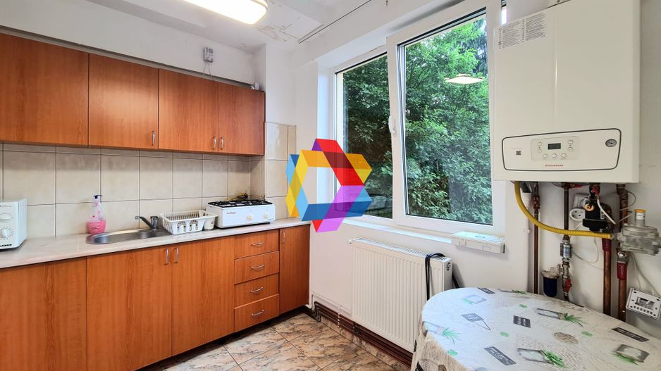 Casa de închiriat in Brașov - 400 mp - Poză 9