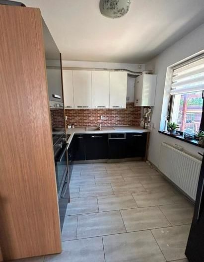 Casa de vanzare, semimobilat, pod, loc parcare curte - Chiajna - Poză 4