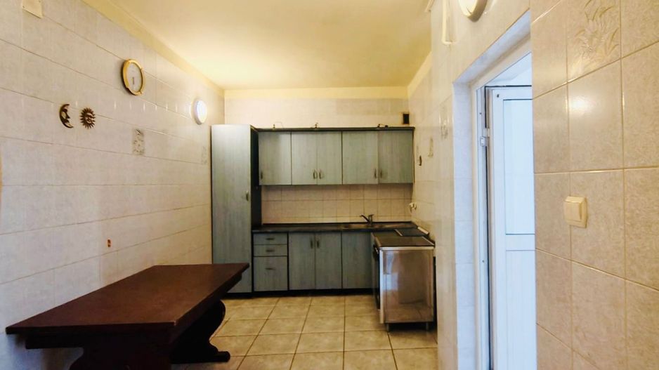 Casă / Vilă cu 5 camere de vânzare în Berceni, Bucuresti - Poză 3