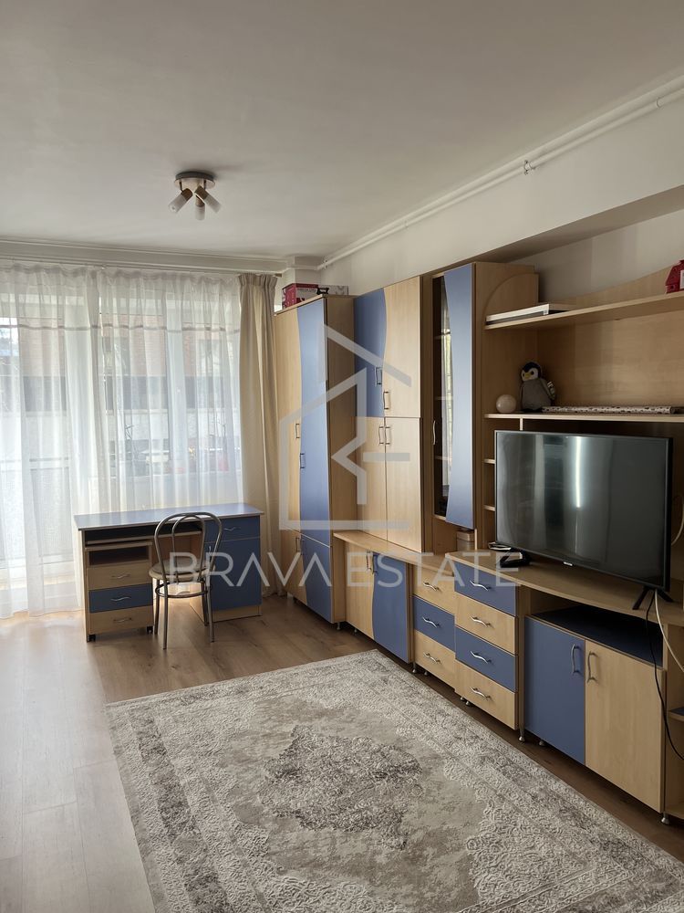 Apartament 41mp renovat recent, balcon, zona Iulius Mall - Poză 1