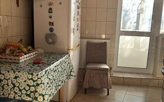 Vanzare Ap. 2 camere decomandat (zona Bd. Uverturii sector 6) - Poză 7