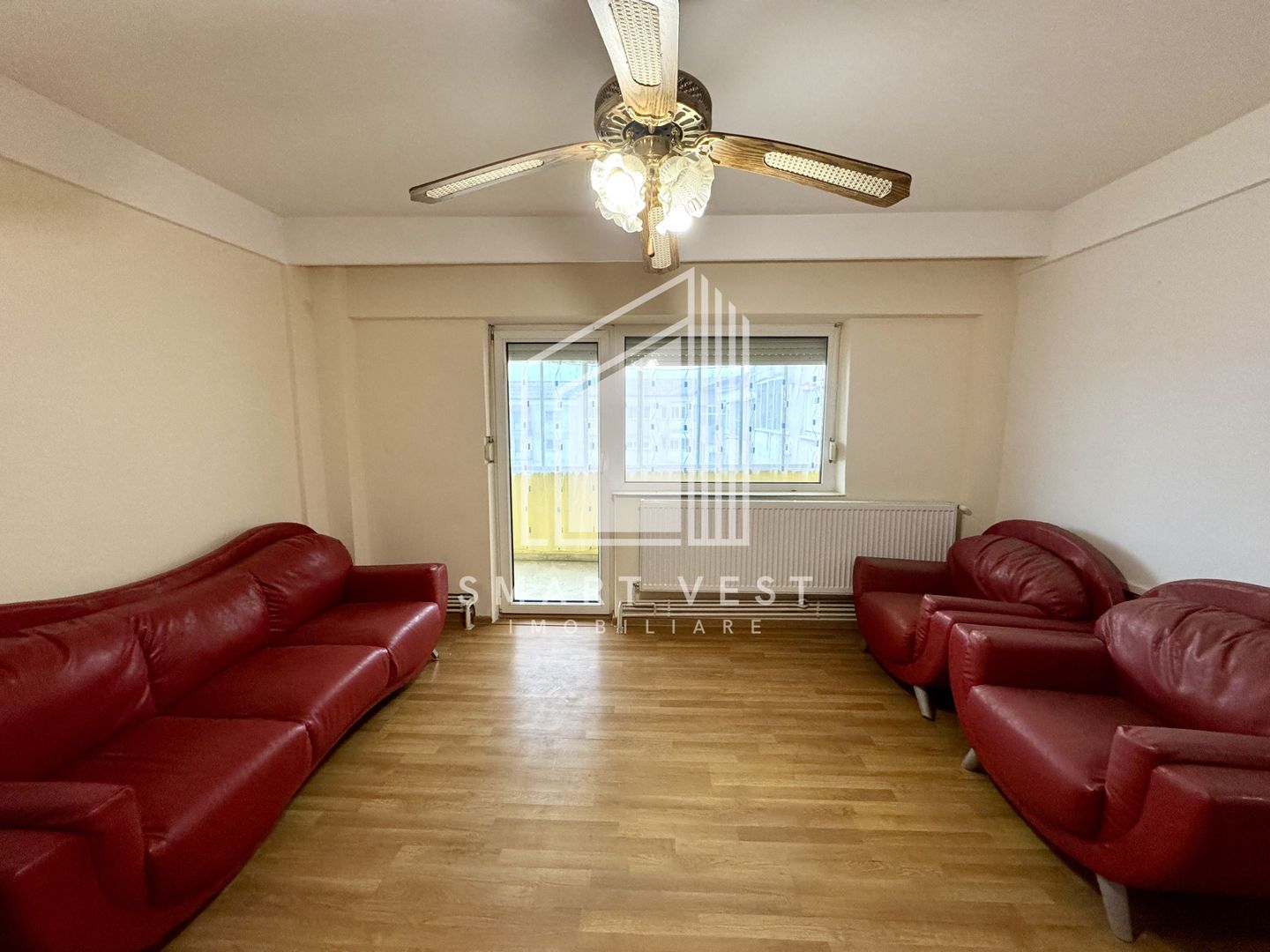 Apartament 3 camere | 63 mp | Zona Micro 16 - Poză 2