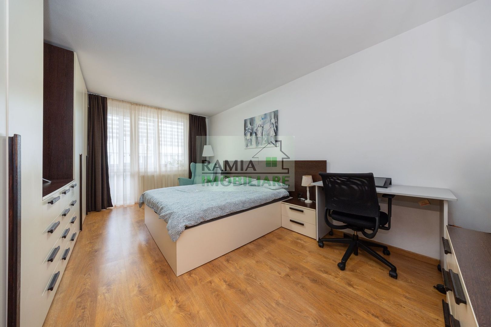 Apartament 2 camere, decomandat, renovat integral, 3/4, Astra– Planete - Poză 1