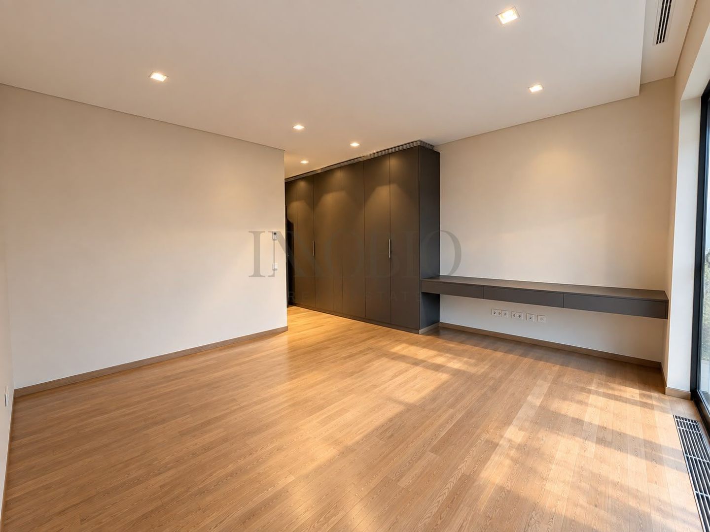 APARTAMENT PREMIUM CU 4 CAMERE ÎN PRIMĂVERII – ELEGANȚĂ si CONFORT - Poză 7