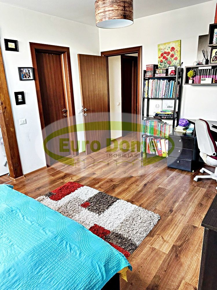 Apartament cu 3 camere 84mp utili in bloc vila -Tractoru - Poză 8