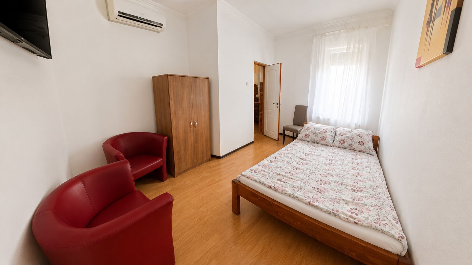 Afacere funcțională - Sală de Evenimente–Motel – Loc. Valea lui Mihai - Poză 23