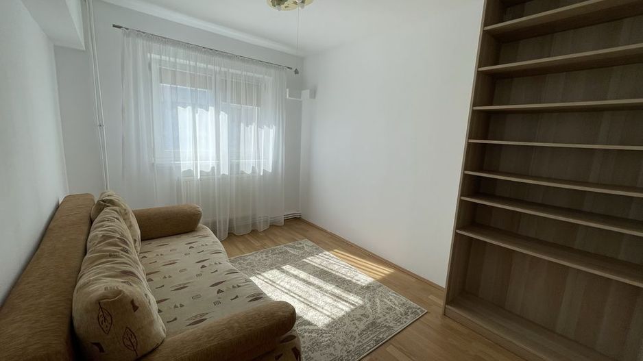 Apartament 3 camere- 1 MAI - Poză 4