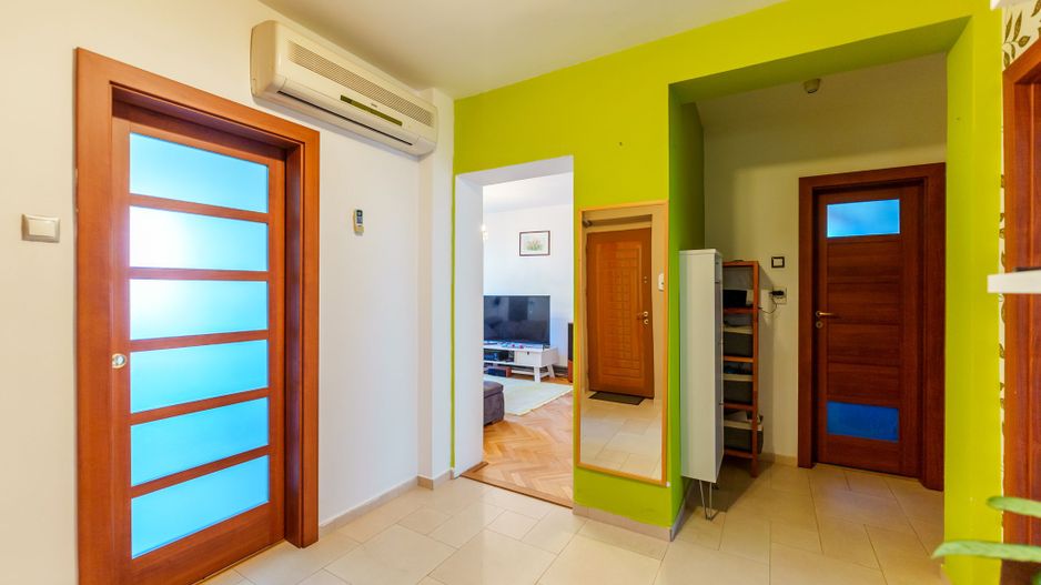 Apartament 3 camere lângă Hotel Central - Poză 5