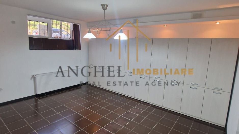 Spațiu de birouri ultracentral, lângă Primărie – 44 mp, 2 camere - Poză 1