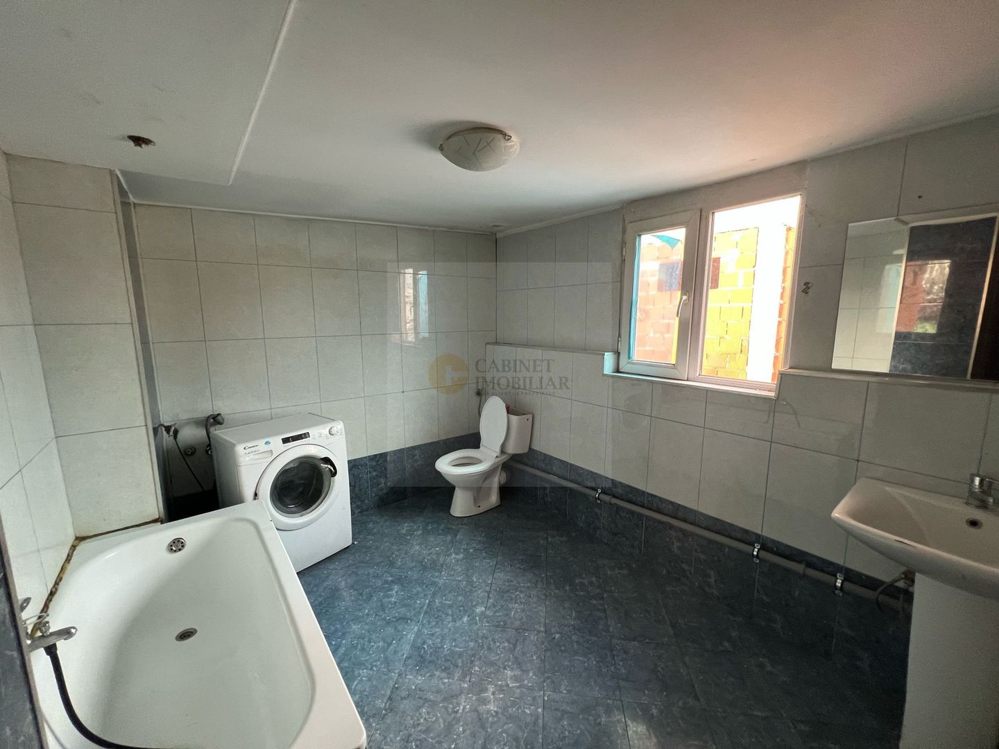 Vilă Modernă în Domenii, Aproape de Biserica Casin - Poză 18