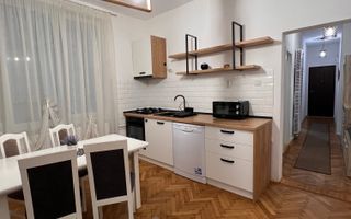 Apartament de vânzare 2 camere decomandate zona Str. Constituției/9mai - Poză 4