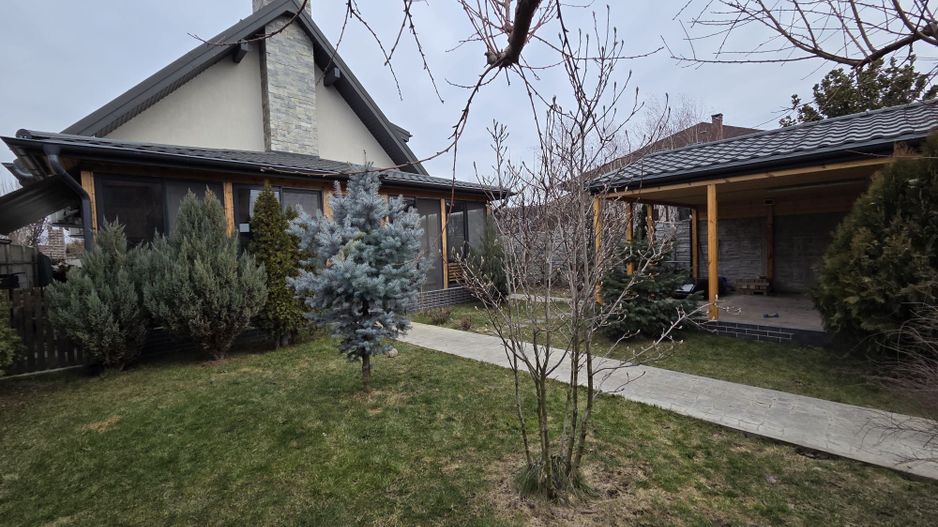 Casă unicat, stil american, 4 camere, garaj, teren 450 mp – Tunari - Poză 2