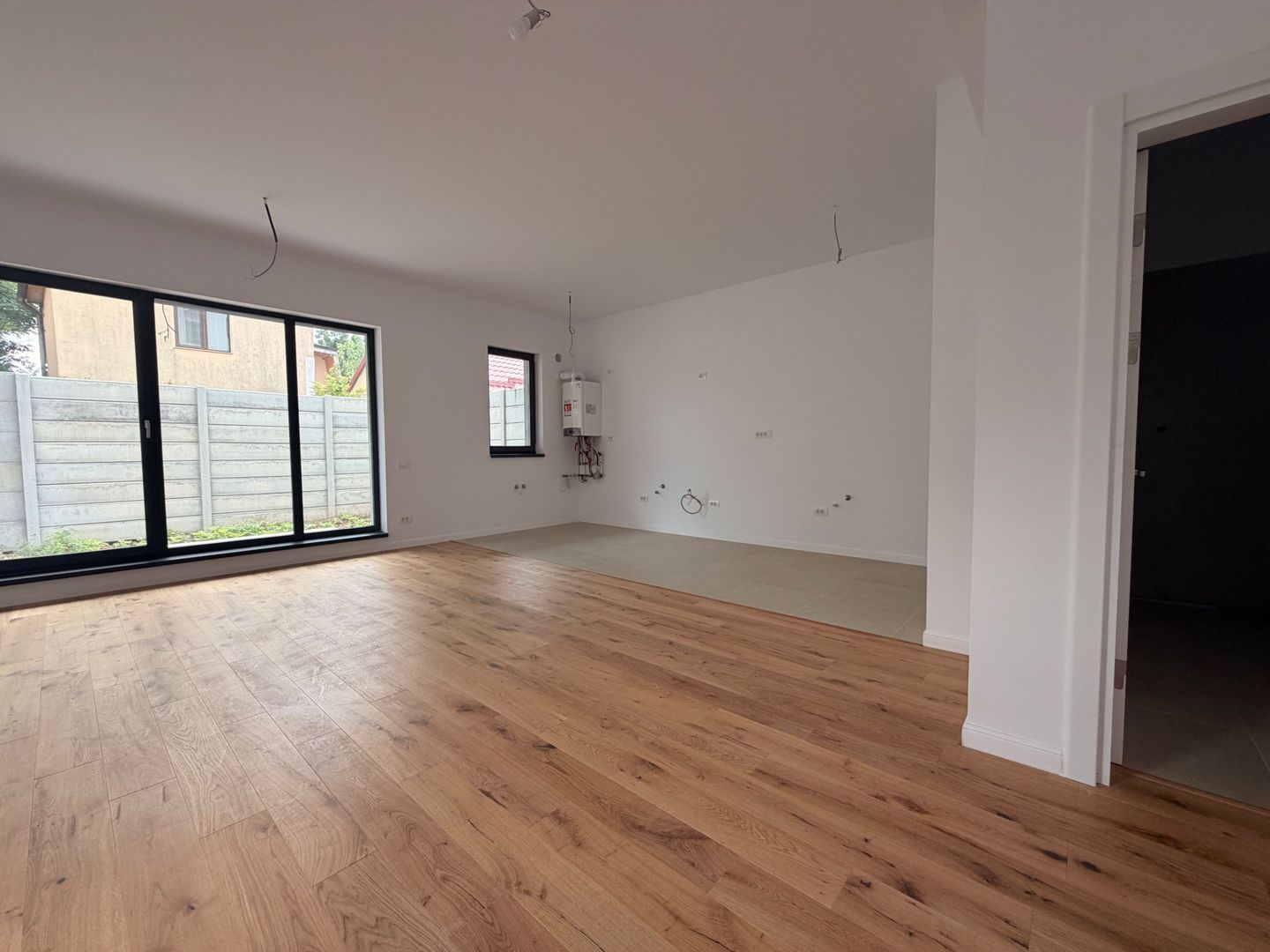 DUPLEX LAMINORULUI | LAMINORULUI | ZONA LINISTITA - Poză 1
