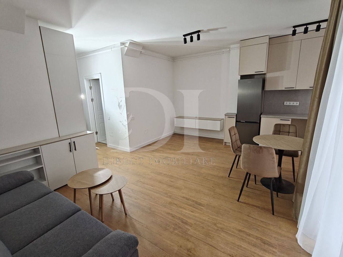 Apartament cu 2 camere | Eroilor-Floresti - Poză 6