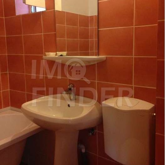 Garsonieră de închiriat în vila zona UMF / Hasdeu - Poză 4