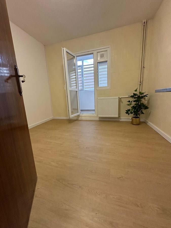 Apartament 2 camere de vanzare - Berceni, Piata Sudului - Poză 5