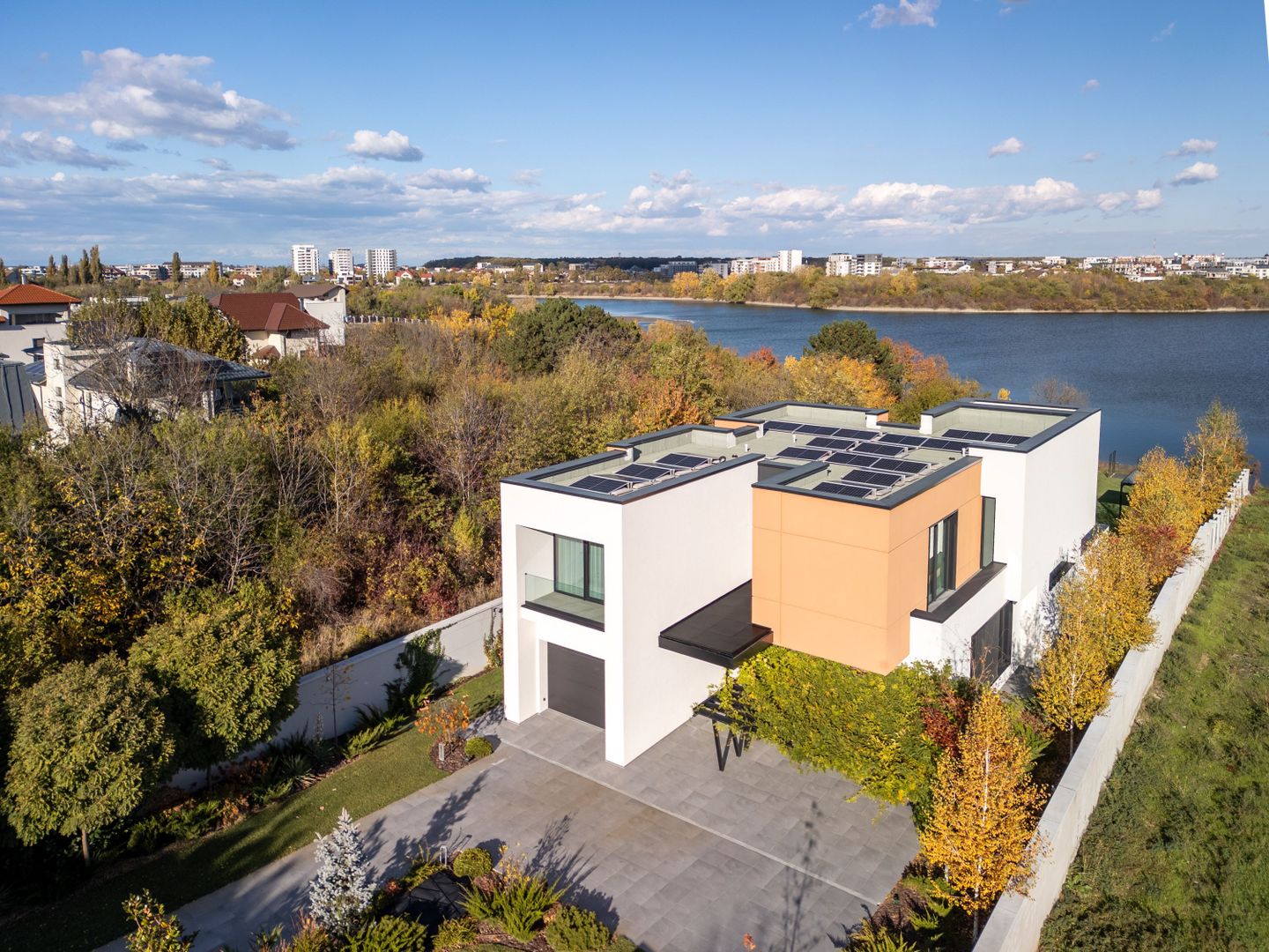 Smart-Home nZEB spectaculoasa Bucuresti Sector 1 cu deschidere lac -teren 2000mp - Poză 76