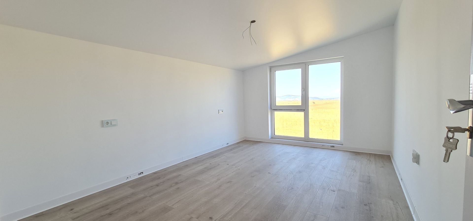 Casa individuala 4 camere 3 bai si garaj Cartier Izvor - Poză 14