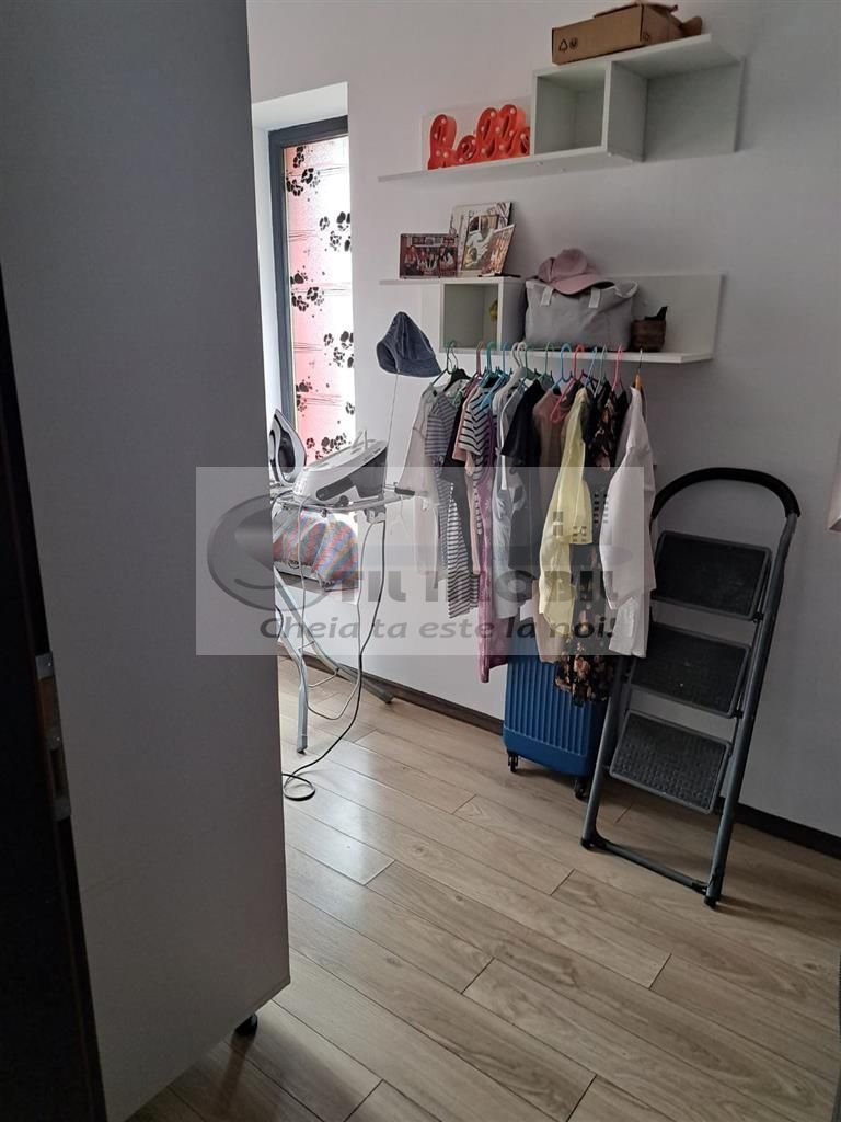 CASA DE INCHIRIAT BUCIUM - 4000 - Poză 22