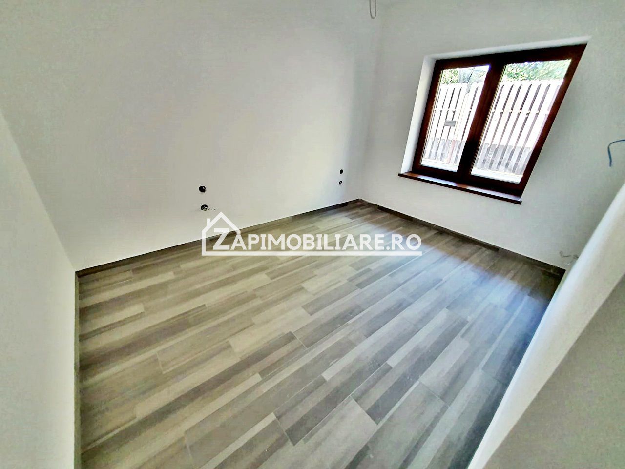 Casa premium 4 camere,2băi,120 mp, 550mp teren, - Poză 10