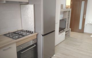 Apartament 3 camere de închiriat-loc de parcare - Poză 5