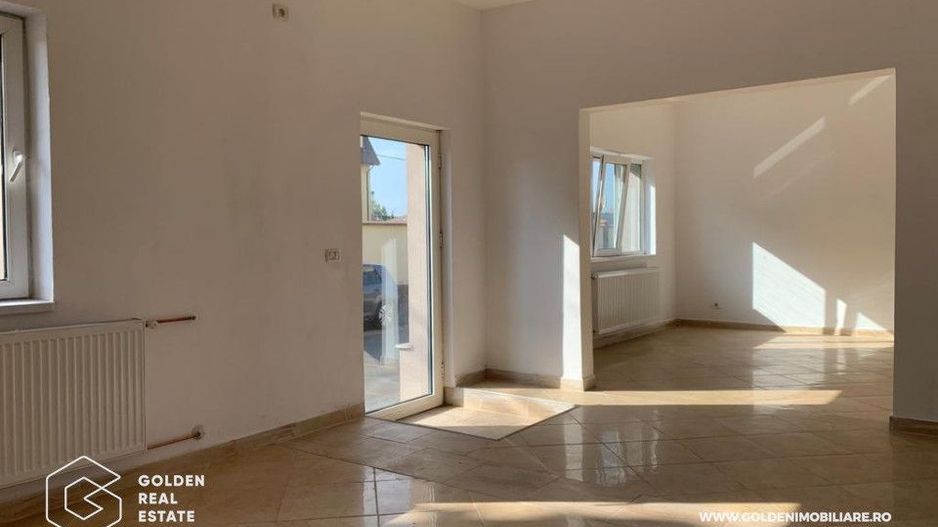 Oportunitate! Spatiu comercial modern, Micalaca, 2 camere, centrala+ parcare - Poză 1