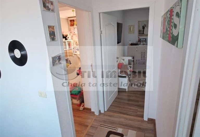 CASA TRIPLEX VALEA ADANCA EXPO MOBILA MOBILATA STATIE TRANSPORT PUBLIC  PARCARE - Poză 9