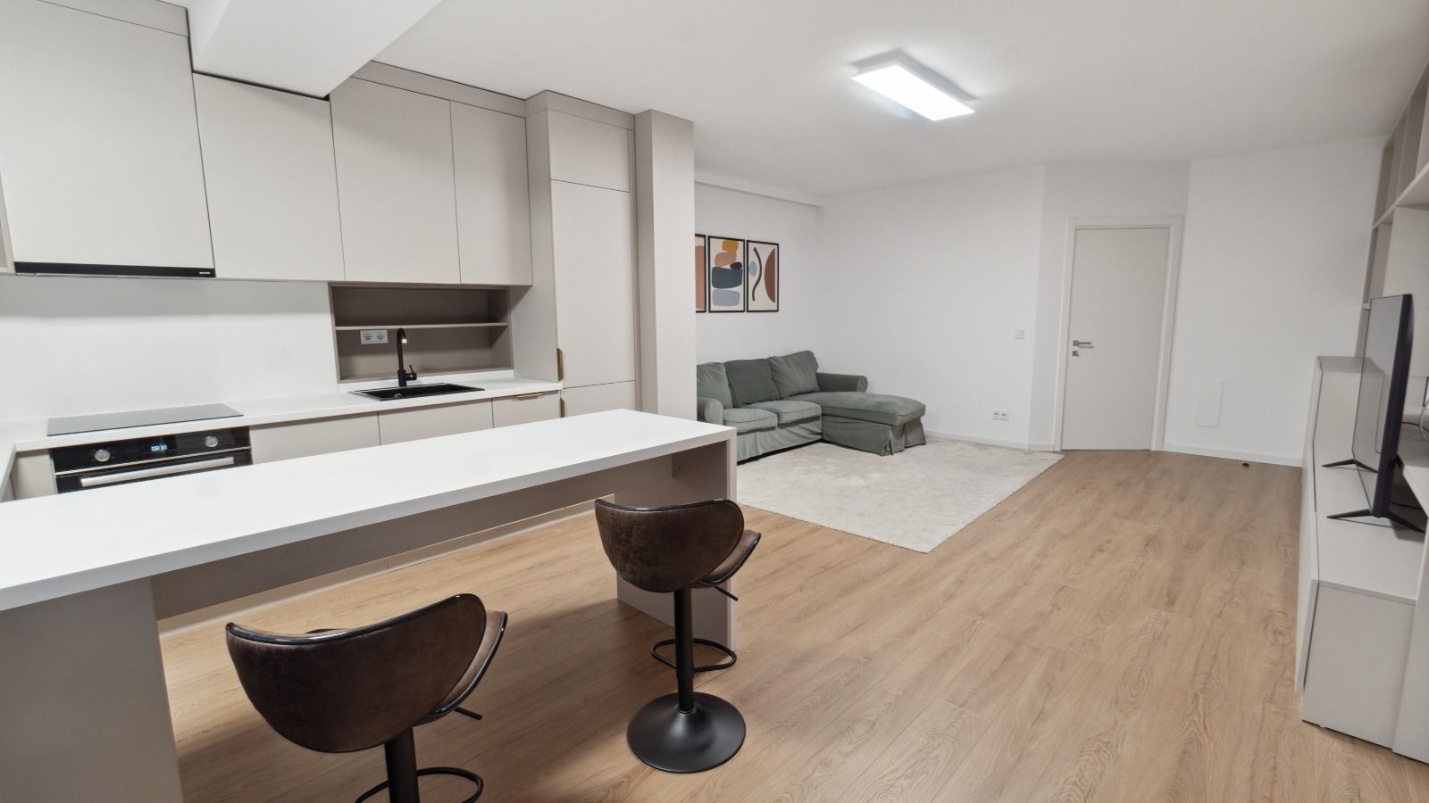 Apartament 2 camere lux decomadat Pipera Plaza - Poză 15