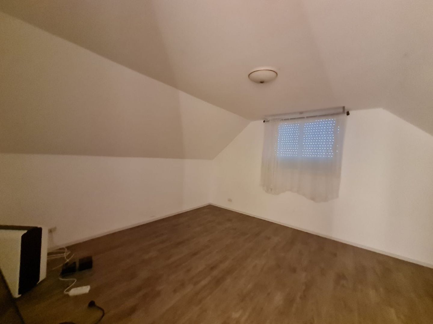 Casa cu teren de 14340 mp în Jebel/Pretabila pentru afacere - Poză 48