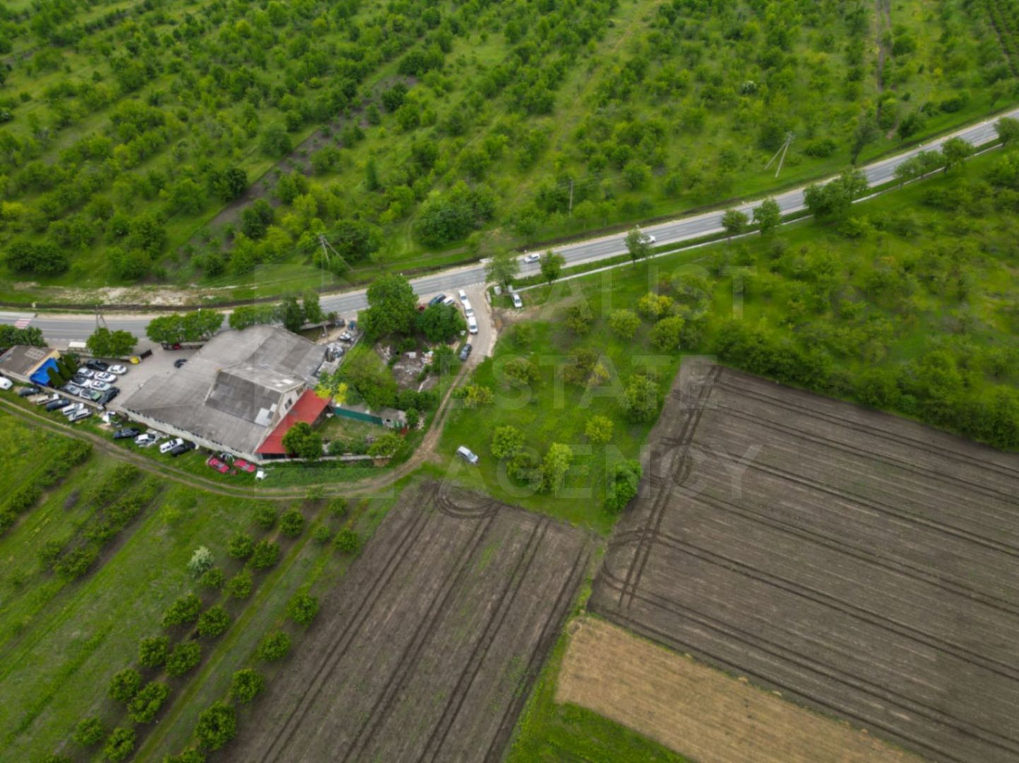 Spre vânzare  teren agricol, comuna Trușeni - Poză 8