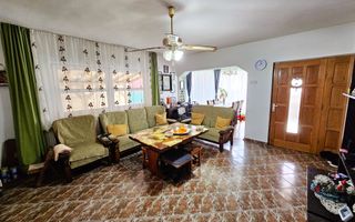 Casa spatioasa, 755 mp teren, Cetate, pretabila pentru birouri - Poză 13