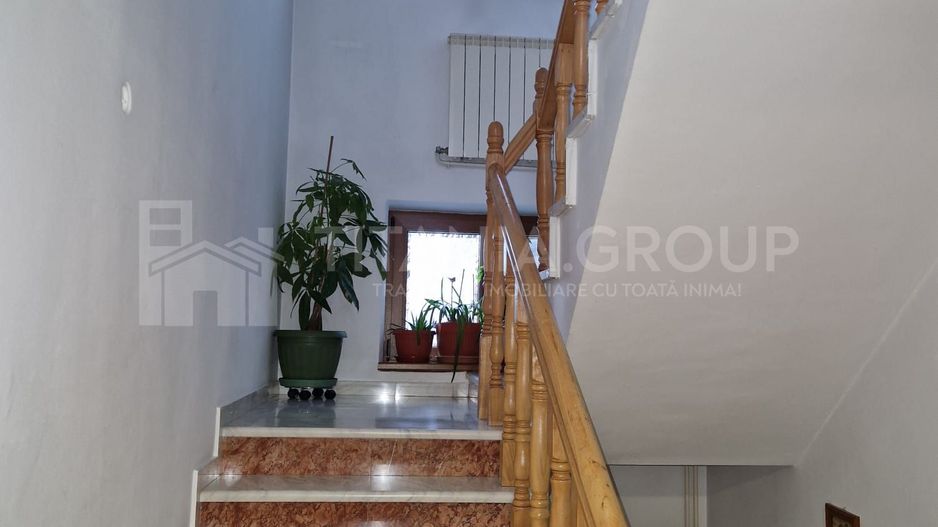 Casă spațioasă, cu teren generos – Alexandria, jud. Teleorman - Poză 8