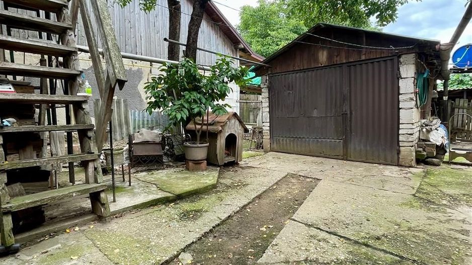 Casa in Marghita cu 4 camere - Poză 9