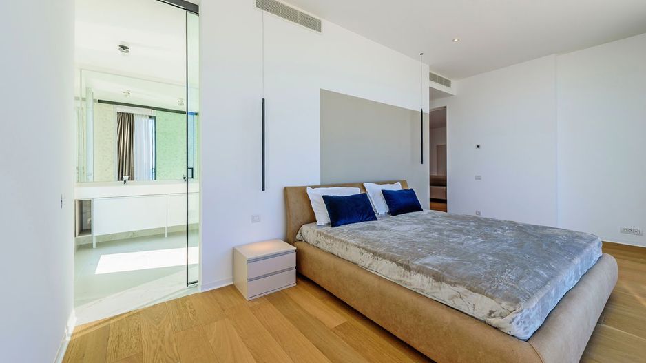Apartament de lux cu vedere la mare în Mamaia - Poză 10