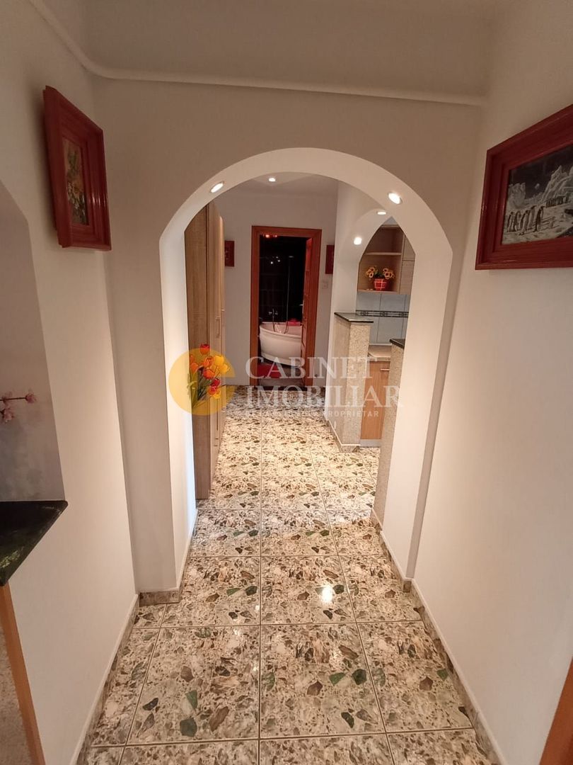 Rond Vechi Nicolina - 3 camere Decomandat ETAJ 1 - 81mp - Poză 6