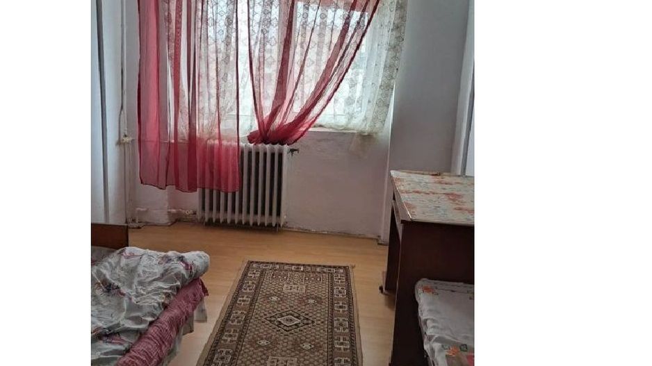 De vanzare Apartament 3 camere  Drumul Taberei - Poză 3