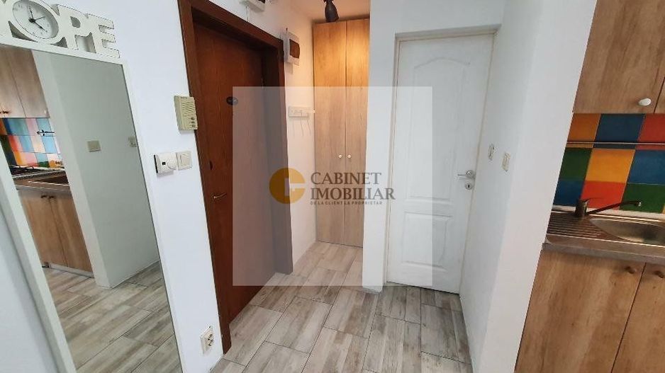 Garsonieră 40mp | Mobilată complet | Bloc cu lift | Bulevardul Decebal - Poză 6