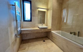 GORGEOUS 4-ROOM APARTMENT NEAR VERDI PARK - Poză 7