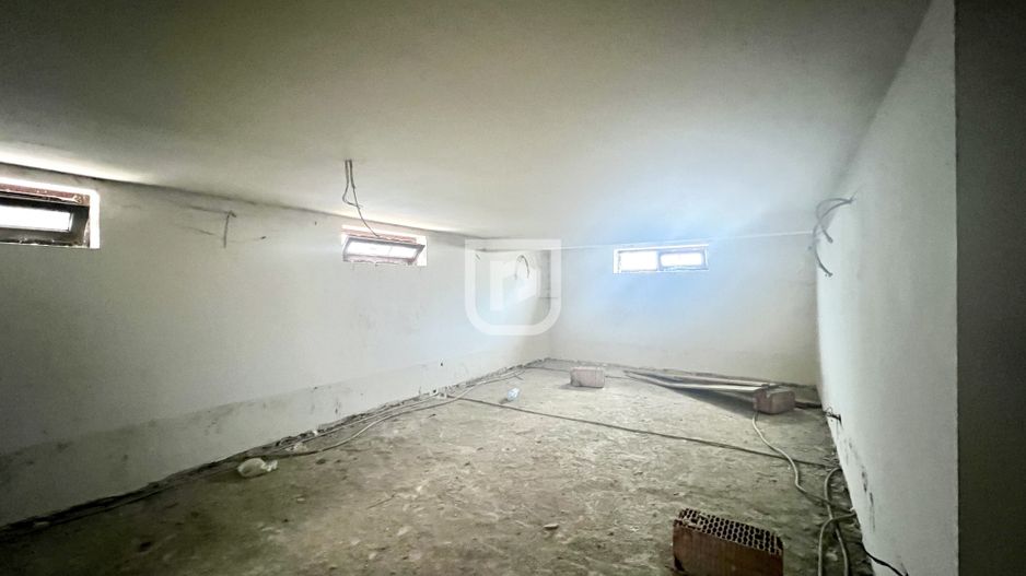 Casa "rosu+" in Gura Humorului | Bucovina - Poză 11