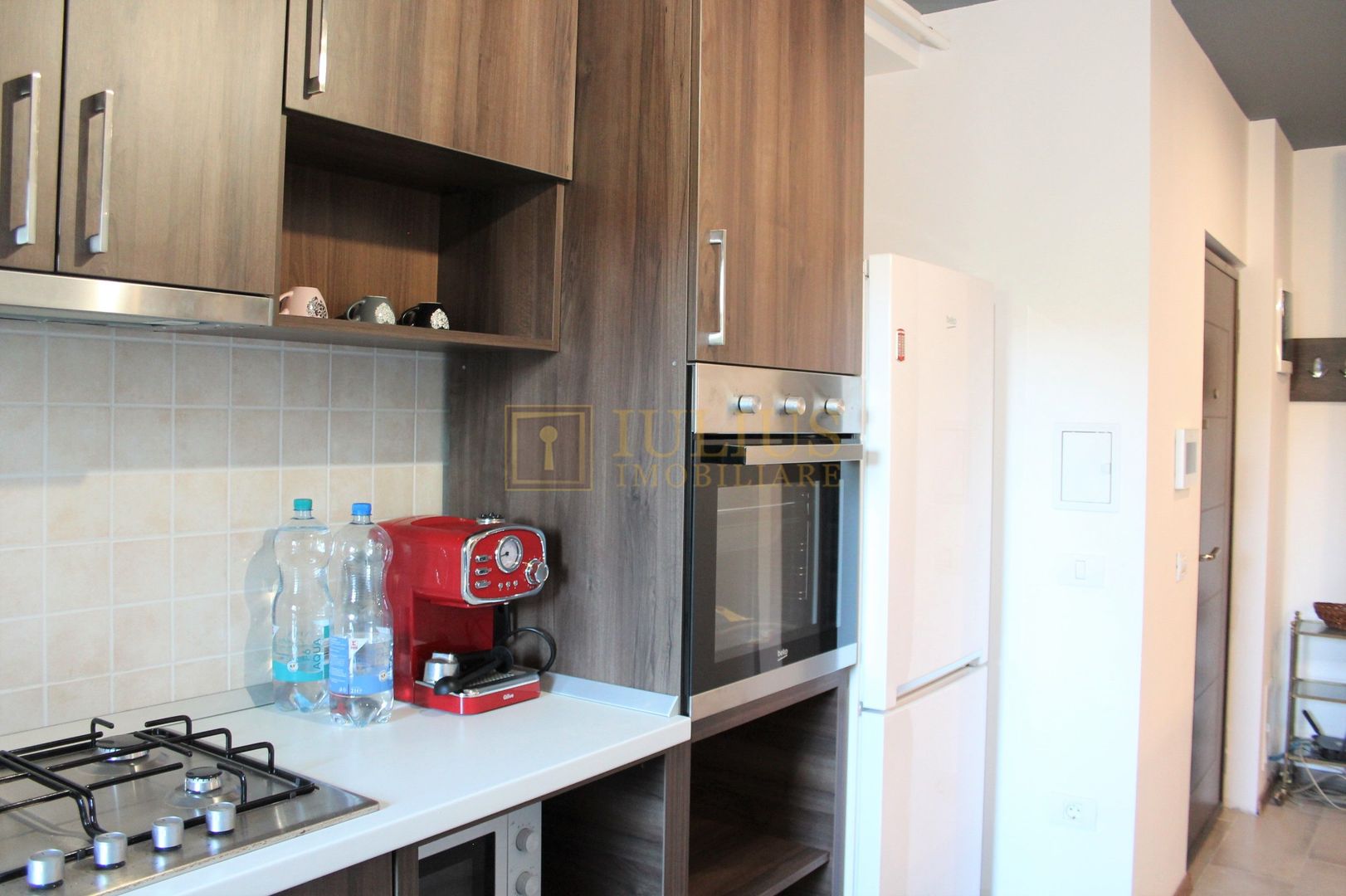 Apartament cu terasa la parter in complex, deosebit, zona linistita. - Poză 12