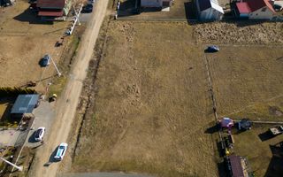 Loc de casa 500 mp în Curtici - Poză 7