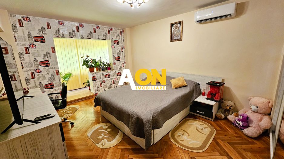 Apartament 3 camere, 70 mp, etaj 2, mobilat, utilat, ultracentral - Poză 1