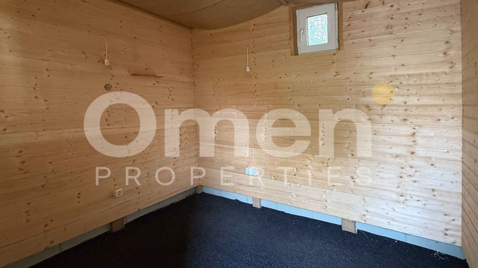 Casă cu 3 camere, garaj și anexă în centrul vechi Baia Mare - Poză 9