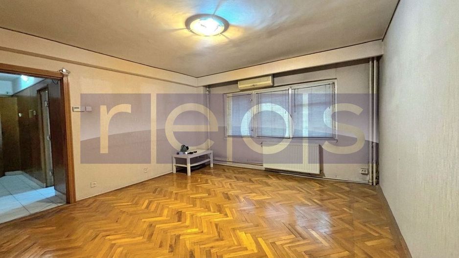 VANZARE 3 camere Mall Vitan | 77 mp | Parter | Centrala proprie | - Poză 3