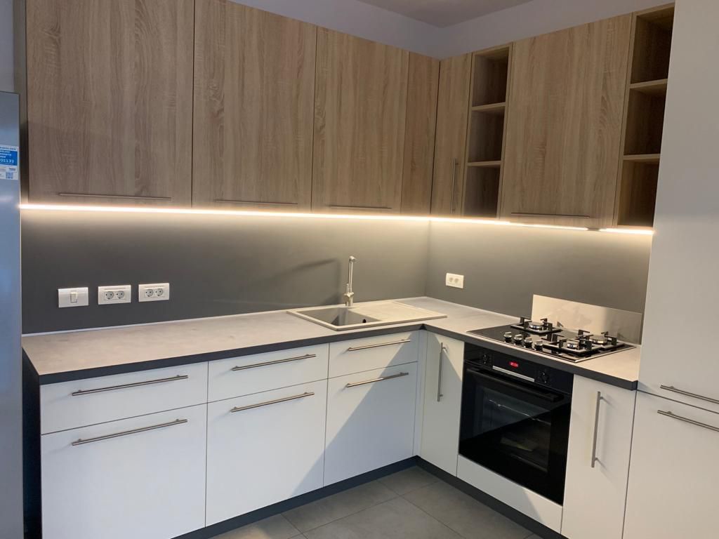 Apartament in vila cu curte  Dumbravita - Poză 6