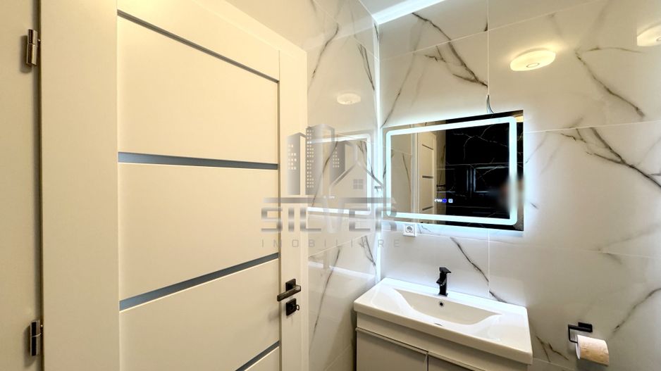 Apartament cu 2 camere la cheie in West City Tower. - Poză 10