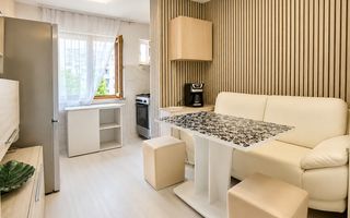 Apartament 3 camere, etajul 2, zona Intre Lacuri - Poză 1
