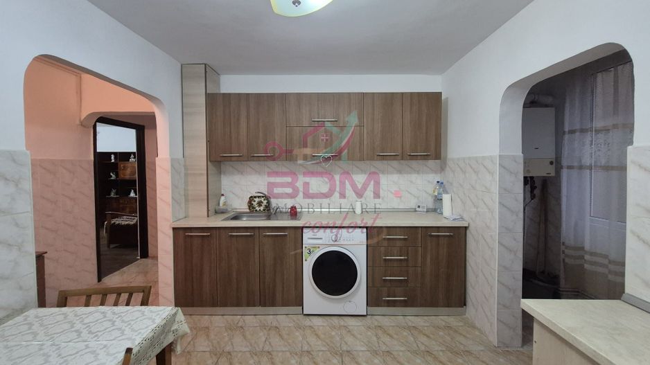 O % Comision | Apartament 2 camere | decomandat | etaj 1 - Poză 3