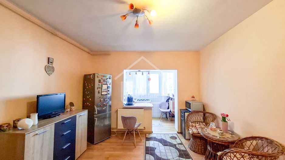 Suprafata Generoasa I Zona Garii - Poză 2