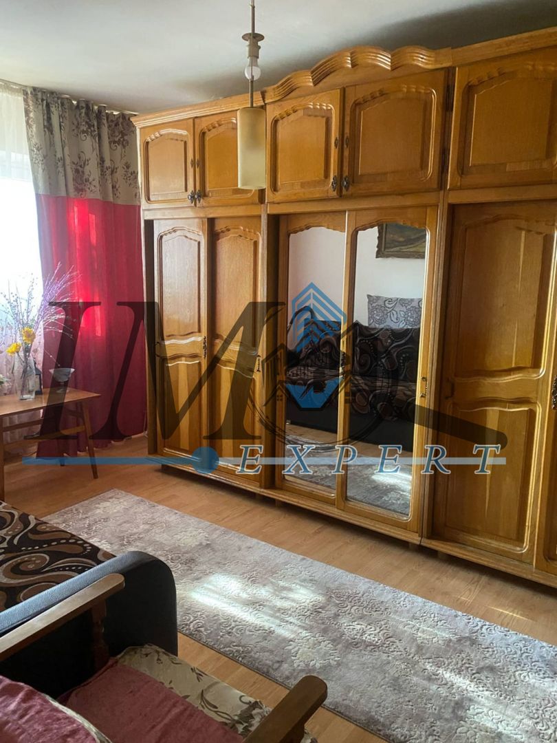 Garsoniera de vanzare in Cetate Alba Iulia - Poză 4